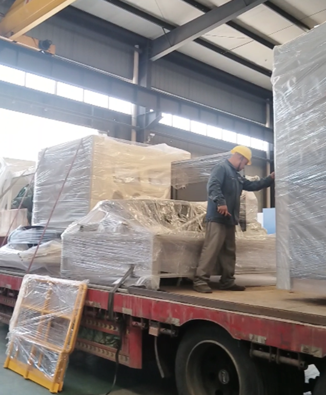 黄浦喷砂机软管易破损？选择与保养技巧